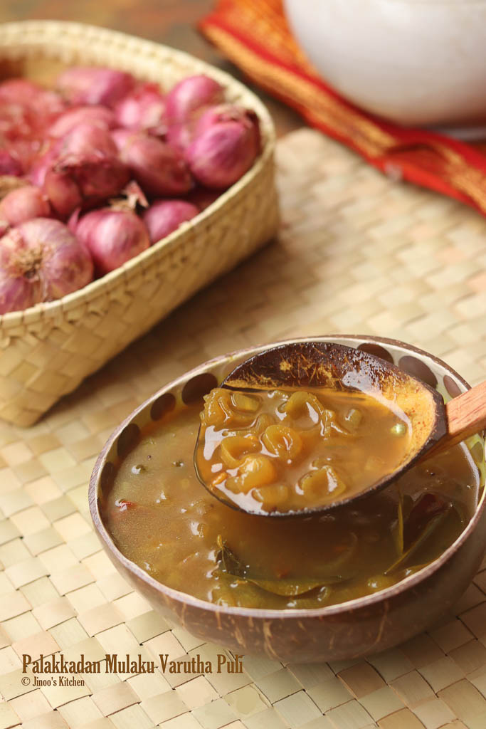 Palakkadan mulaku varutha Puli recipe | Tharavattu Puli