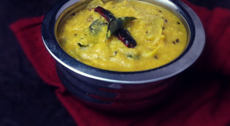 Chorakya Mulakushyam | Sorakkai kootu recipe