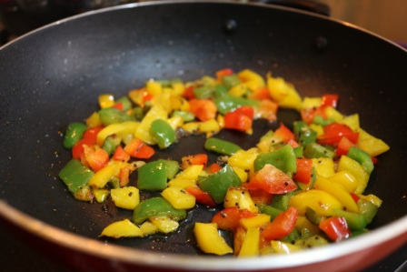 Bell pepper paruppu usili - Capsicum paruppu usili