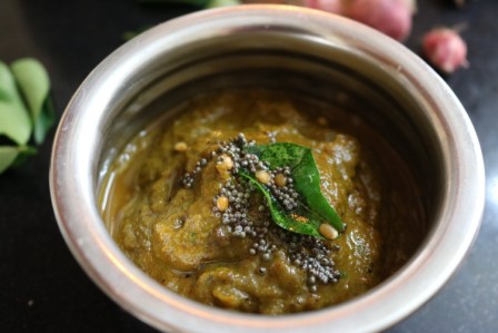 Onion coriander chutney recipe