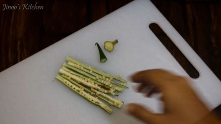 Kurkuri Bhindi Recipe