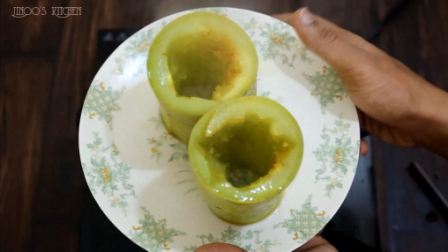 Stuffed Bottle gourd curry