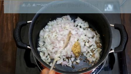 Stuffed Bottle gourd curry