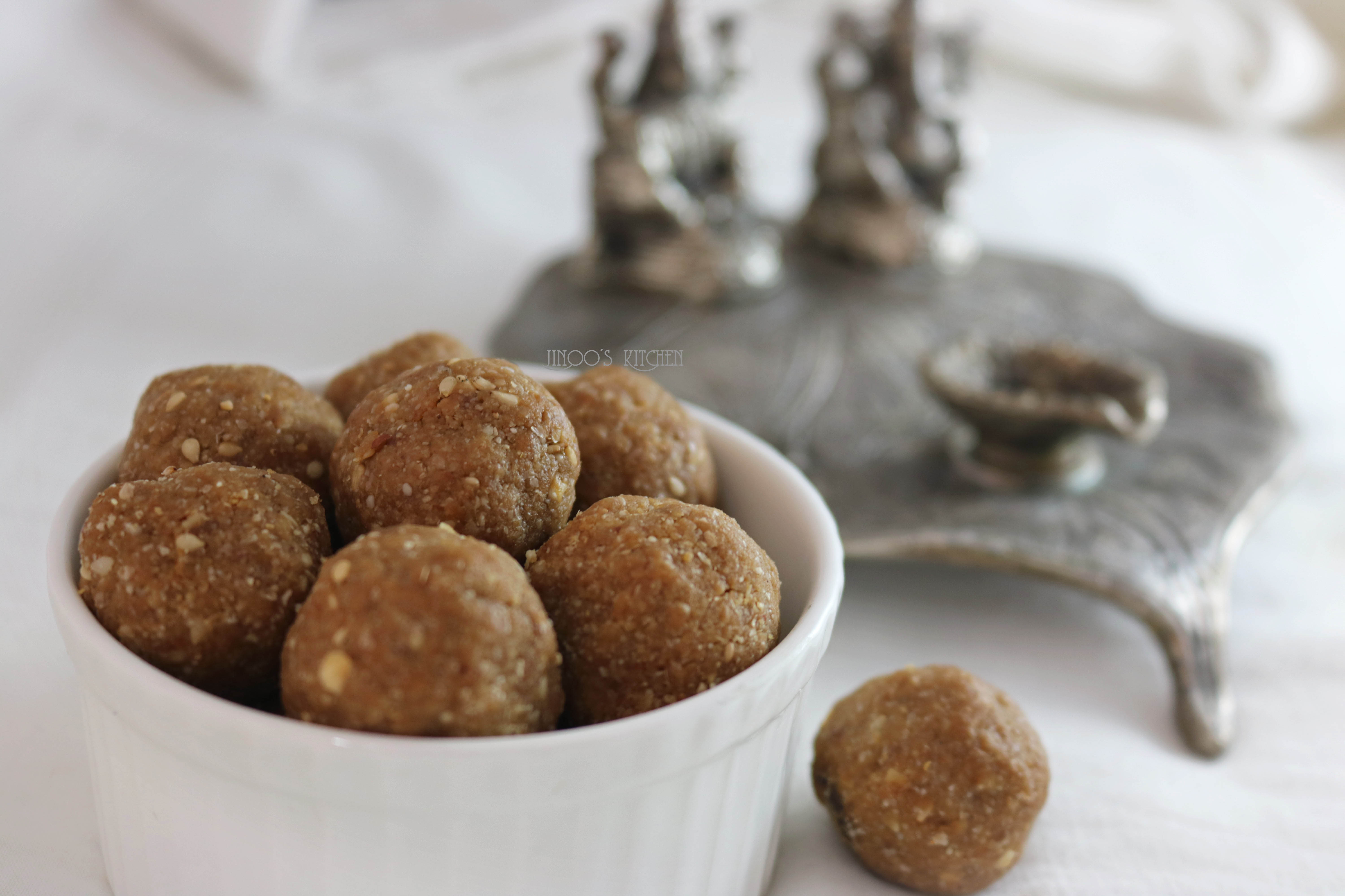 Peanut Sesame Ladoo