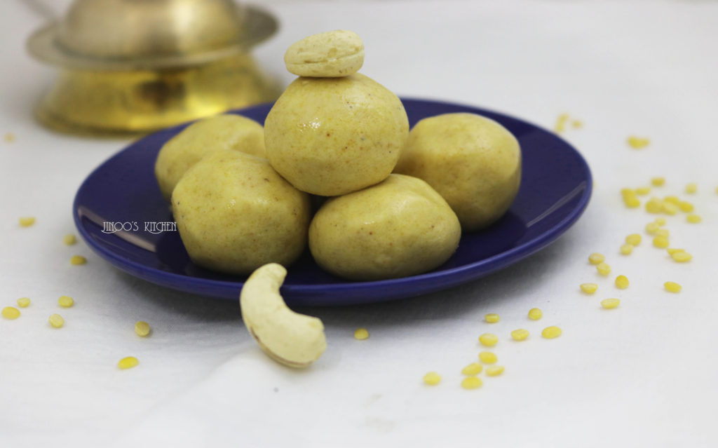 moong dal ladoo