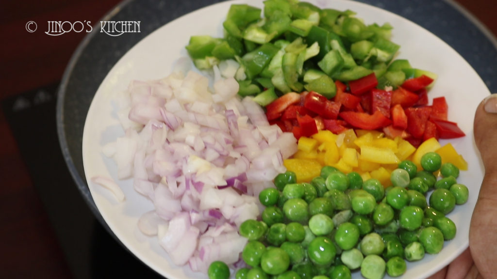 Hotel style Vegetable Kurma for chapathi