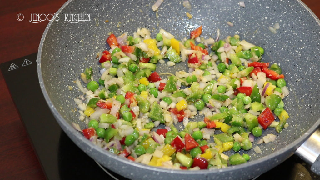 Hotel style Vegetable Kurma for chapathi