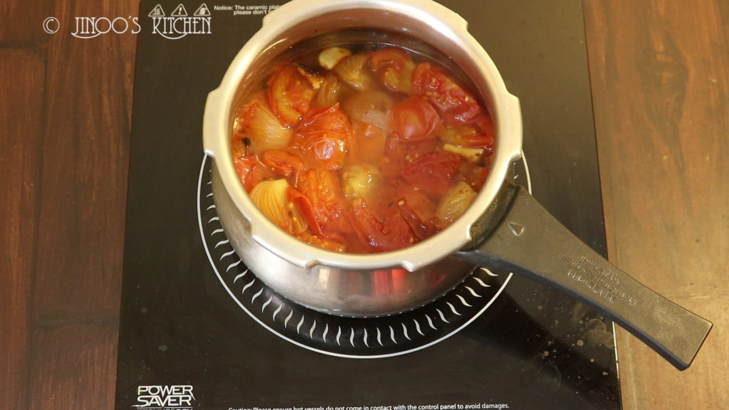 how to make simple tomato soup