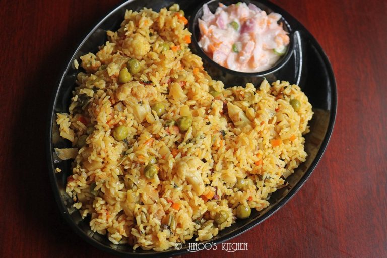 Veg Pulao recipe | vegetable pulav in pan | one pot veg pulao recipe