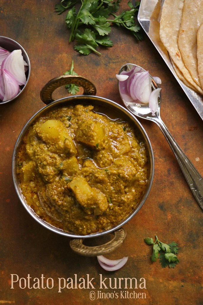 Aloo palak kurma recipe | Potato Palak curry south Indian style