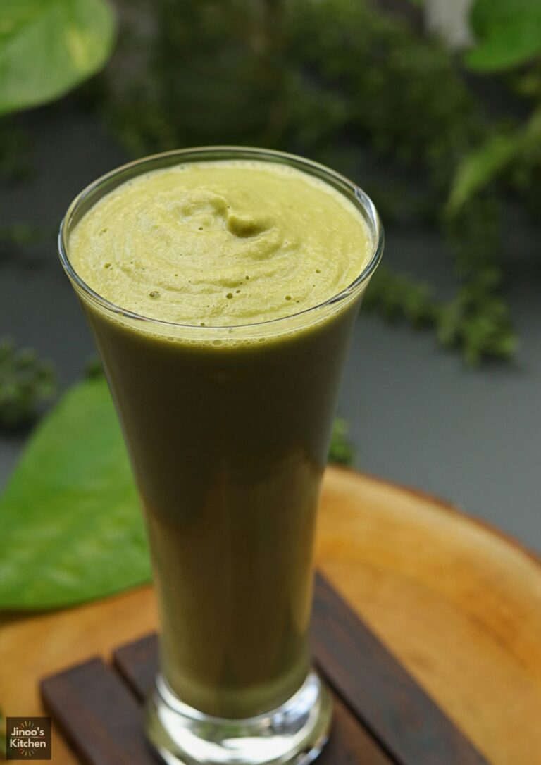 Avocado Betel Leaves Smoothie Recipe for Energy and Digestion | 30 Smoothie recipes (25/30)